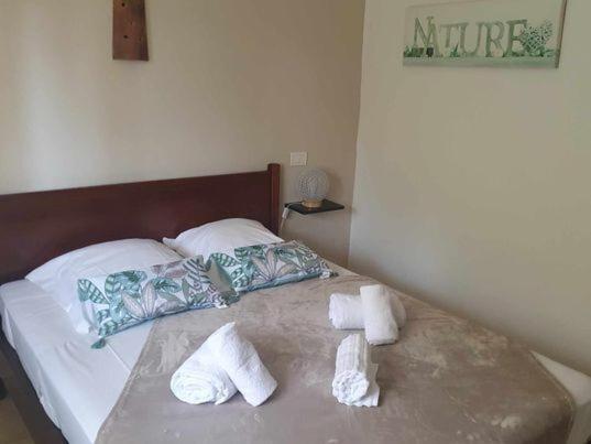 Auberge De Cannedda Сари-Соленцара Номер фото