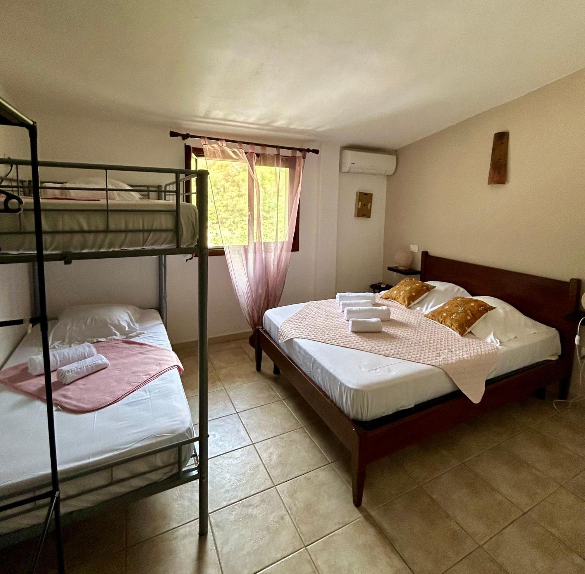 Auberge De Cannedda Сари-Соленцара Экстерьер фото