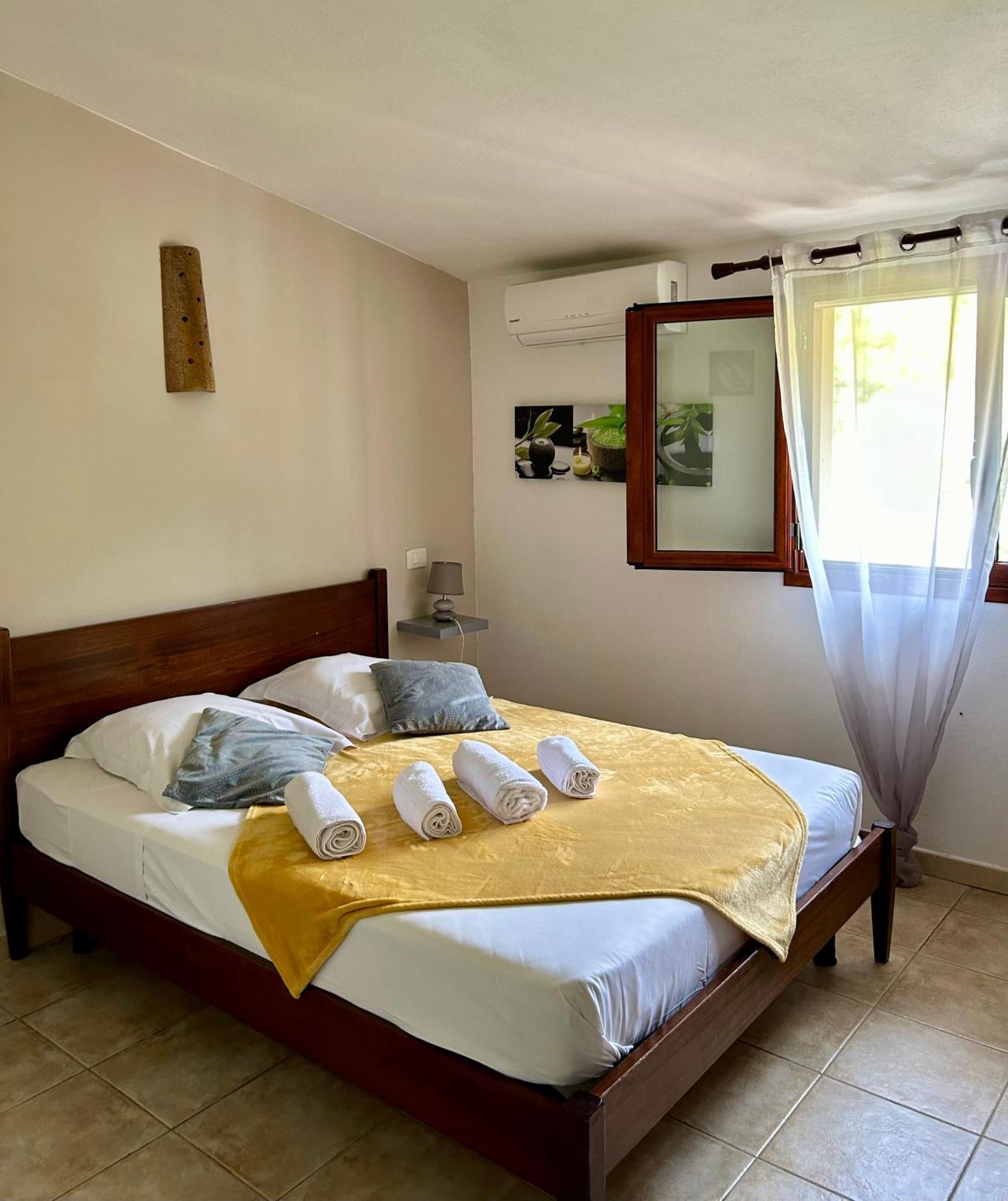 Auberge De Cannedda Сари-Соленцара Экстерьер фото